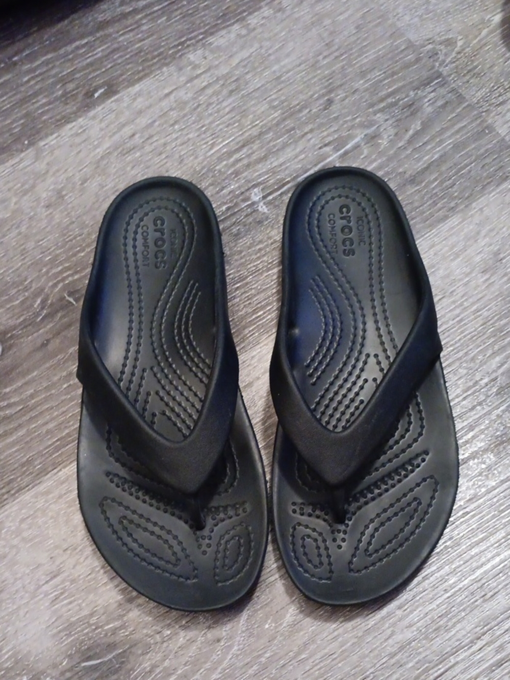 CROCS Black Foam Flip Flop Sandals